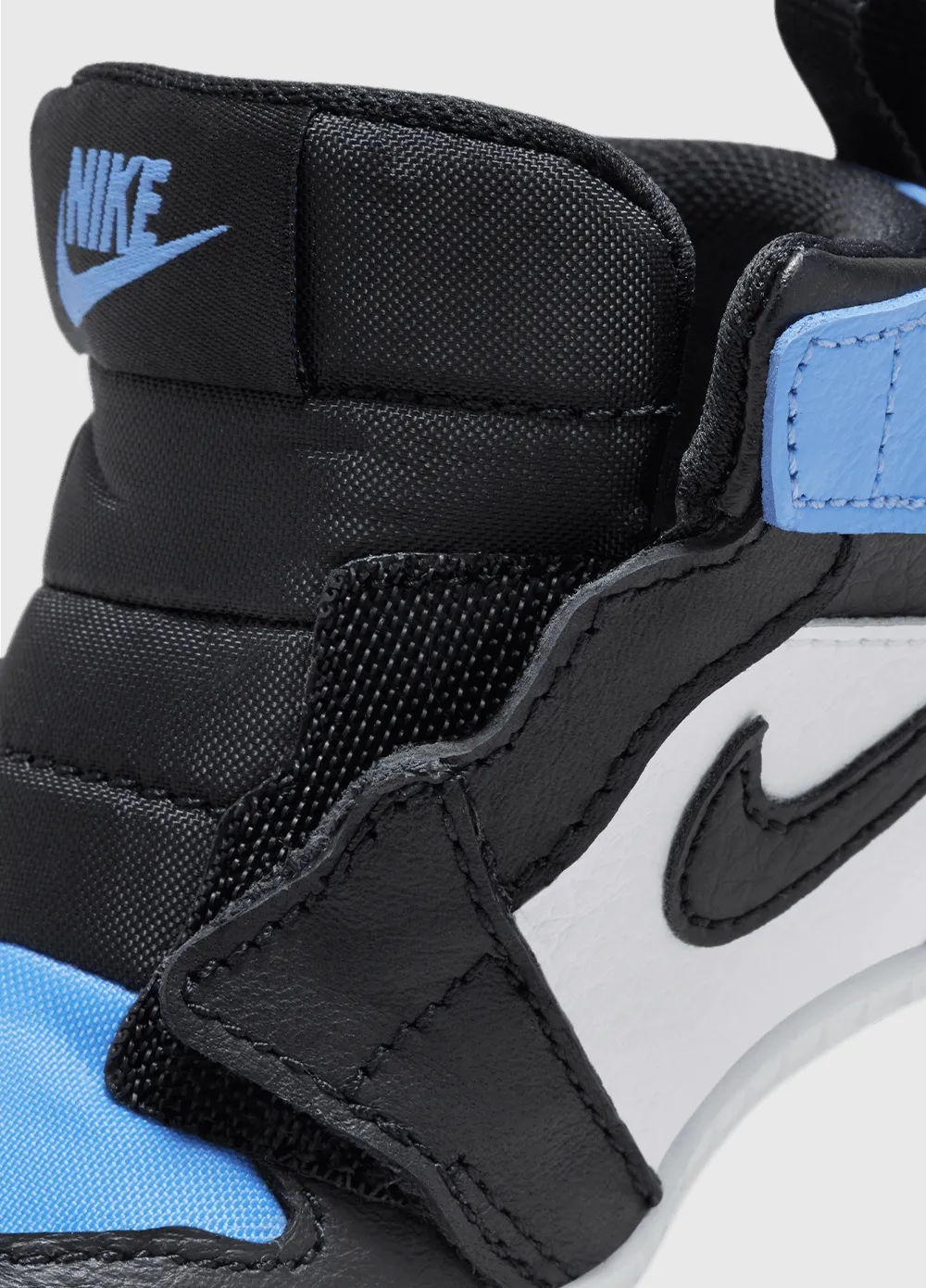 Air Jordan 1 Baby Crib 'UNC Toe' Booties