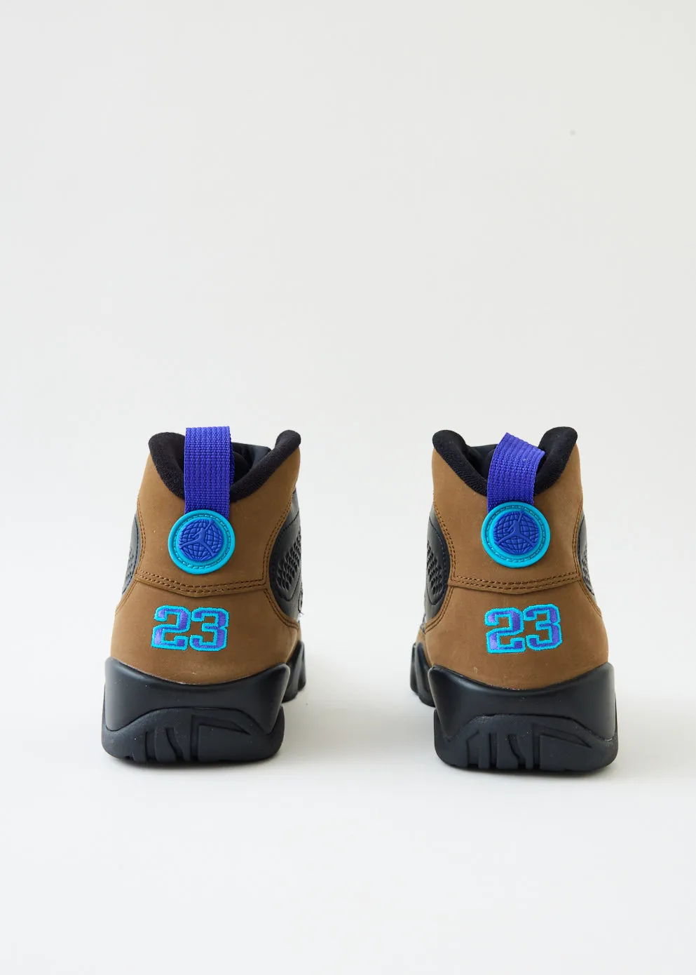Air Jordan 9 Retro 'Light Olive' Sneakers