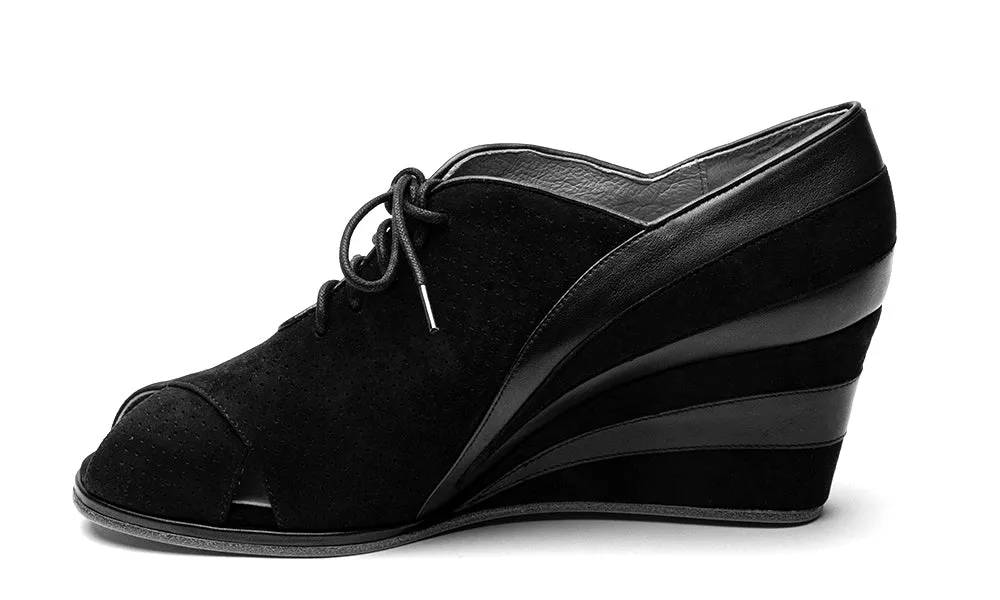 Esme Women's 1930s Wedges (Black/Black)