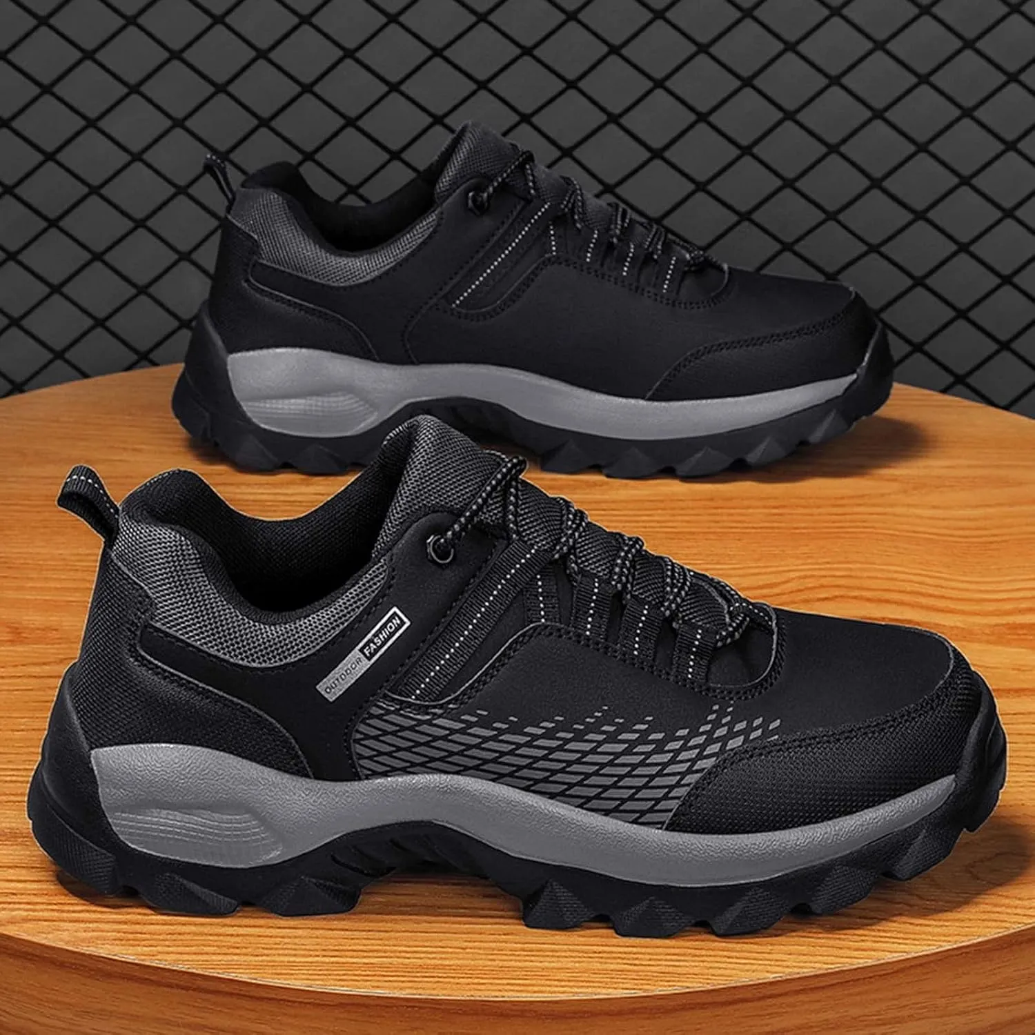 Fashion Sneakers Comfortable 2022 Men's Outdoor Hiking Shoes Ultra Light Casual Sports Round Toe Comfortable Fashion