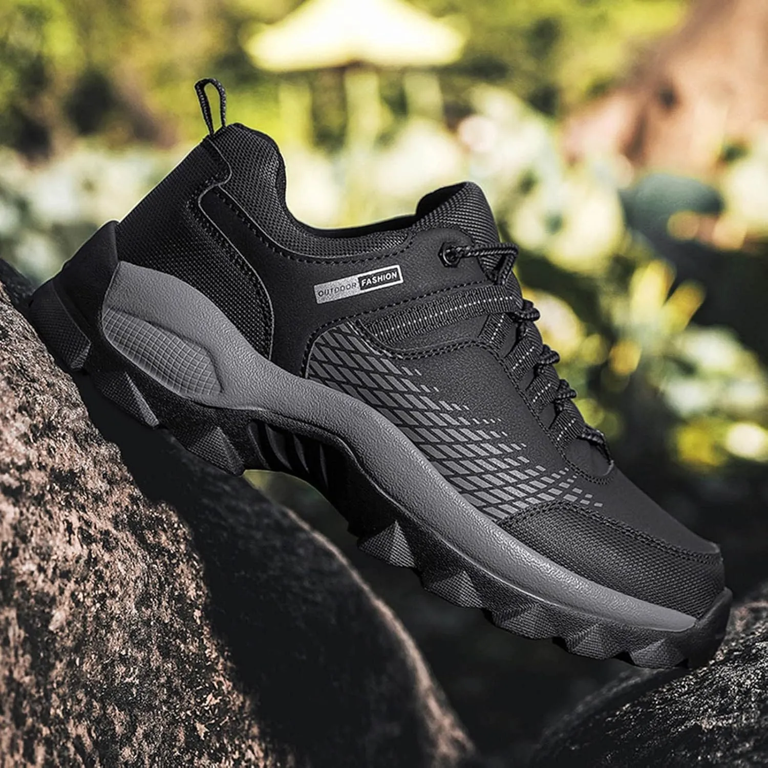 Fashion Sneakers Comfortable 2022 Men's Outdoor Hiking Shoes Ultra Light Casual Sports Round Toe Comfortable Fashion