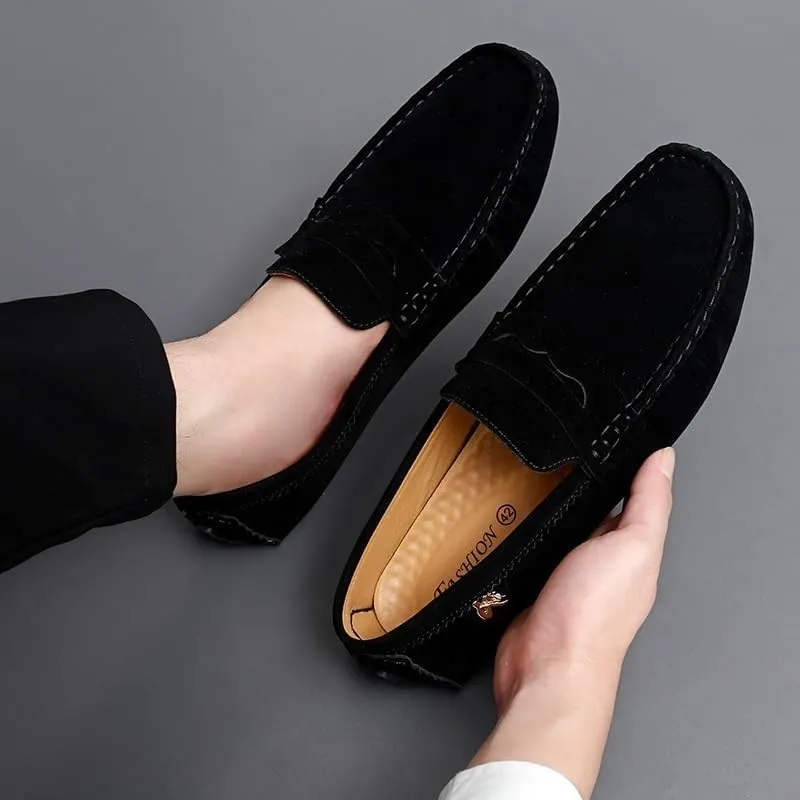 Men's Loafers Round Toe Suede Driving Shoes ?C Comfortable Loafers with Flat Heel, Flexible Slip-On Casual & Fashionable
