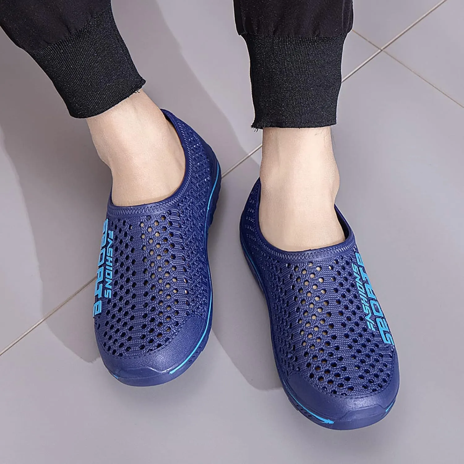Men's Sandals 2024 Men Sandal Beach Non Slip Garden Men Clogs Shoes For Men Beach Shoes