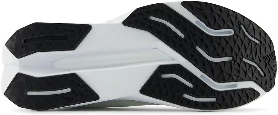 New Balance Men's Fuelcell Propel V5
