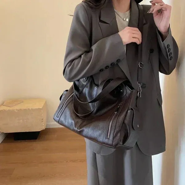 Novira  Timeless Leather Tote Bag
