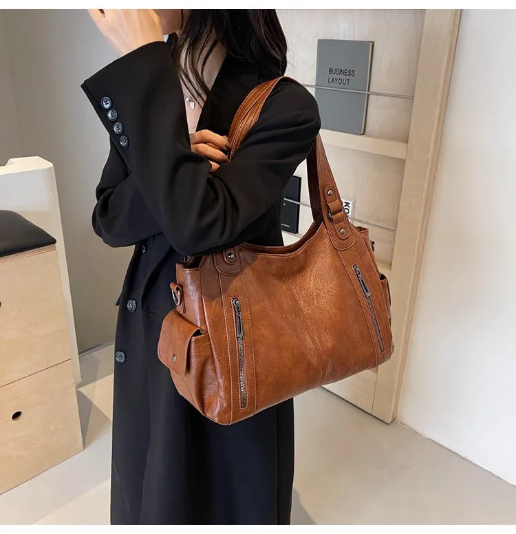Novira  Timeless Leather Tote Bag