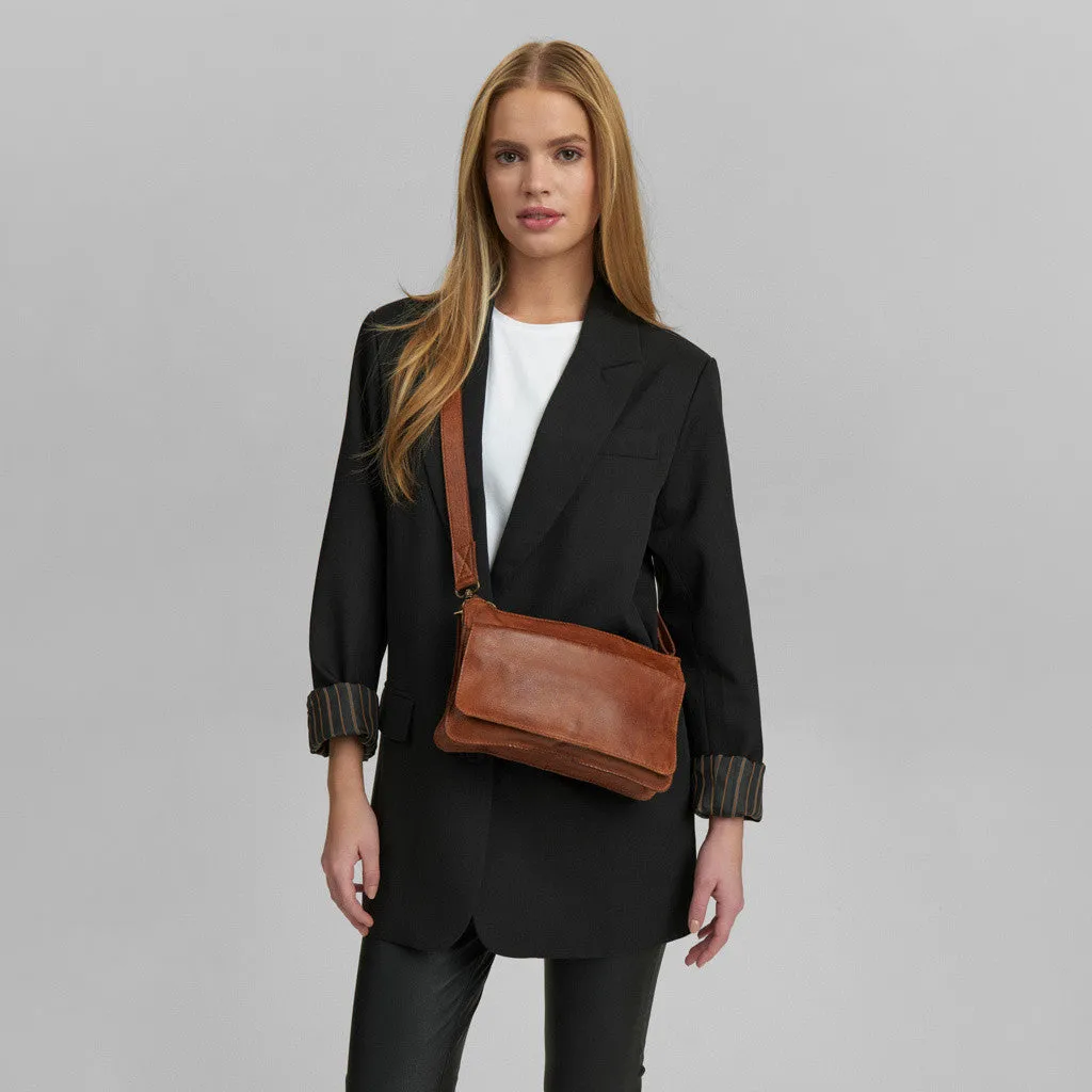Timeless crossover / 16532 - Vintage cognac