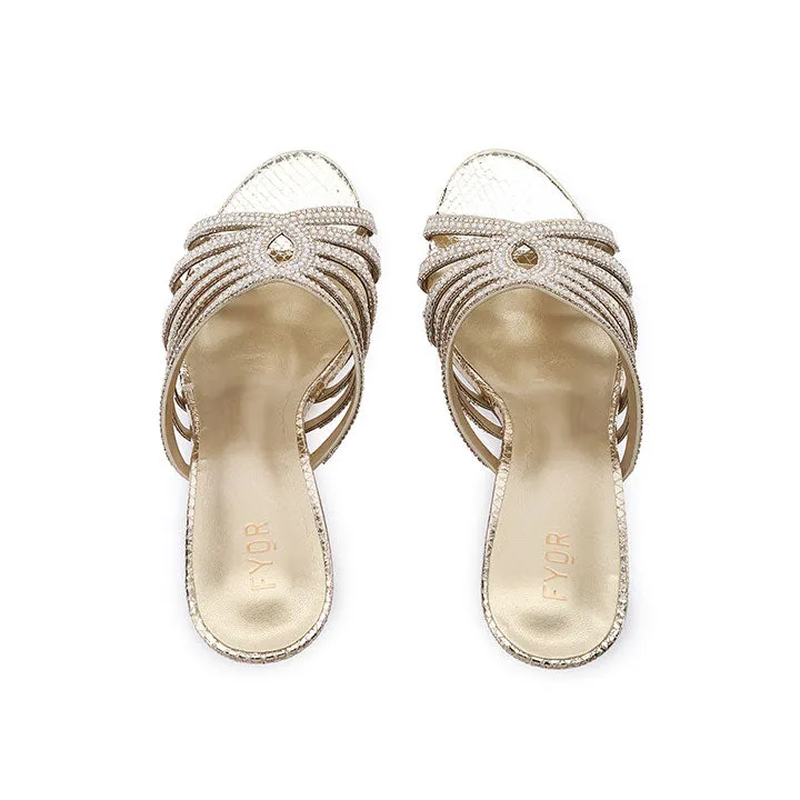 Timeless Crystal Mule HL 236