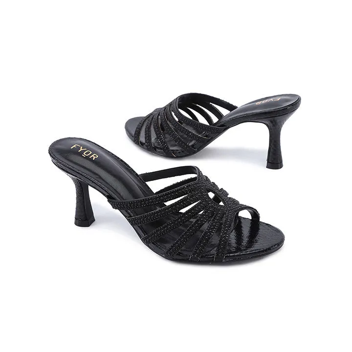 Timeless Crystal Mule HL 236