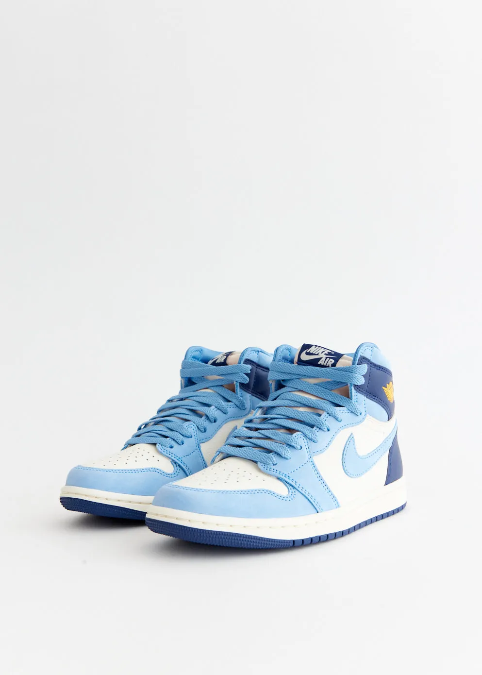 Women's Air Jordan 1 Retro High OG 'First in Flight' Sneakers