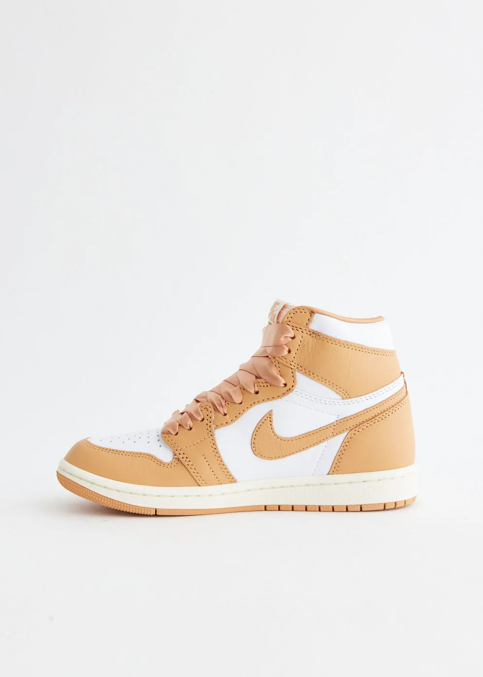Women's Air Jordan 1 Retro High OG 'Praline' Sneakers