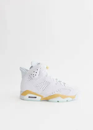 Women's Air Jordan 6 Retro 'Pearl' Sneakers